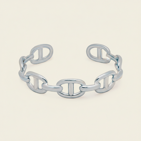 Mariner Link Cuff with a linked mariner-style open band in gold finish