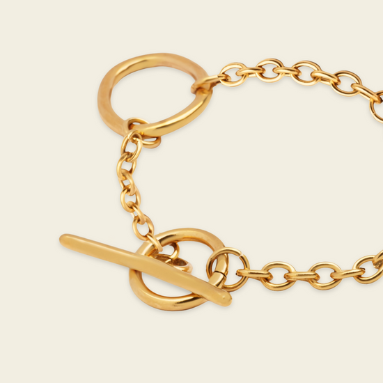 Orbit Link Bracelet with large oval links joined by fine chain in gold finish