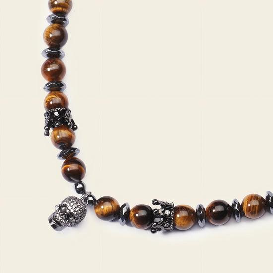 Skull Drift Necklace with round stone beads and skull-shaped accents